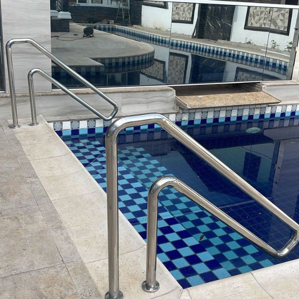 corrimao-aço-metal-sos-metalurgica-foz-3 - Copia - Copia.jpg